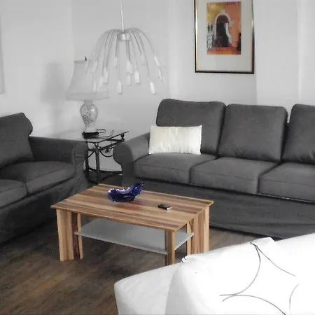 Am Torbogen Nr.1 * لوبنو