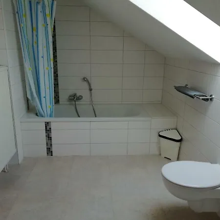 شقة Am Torbogen Nr.1 *